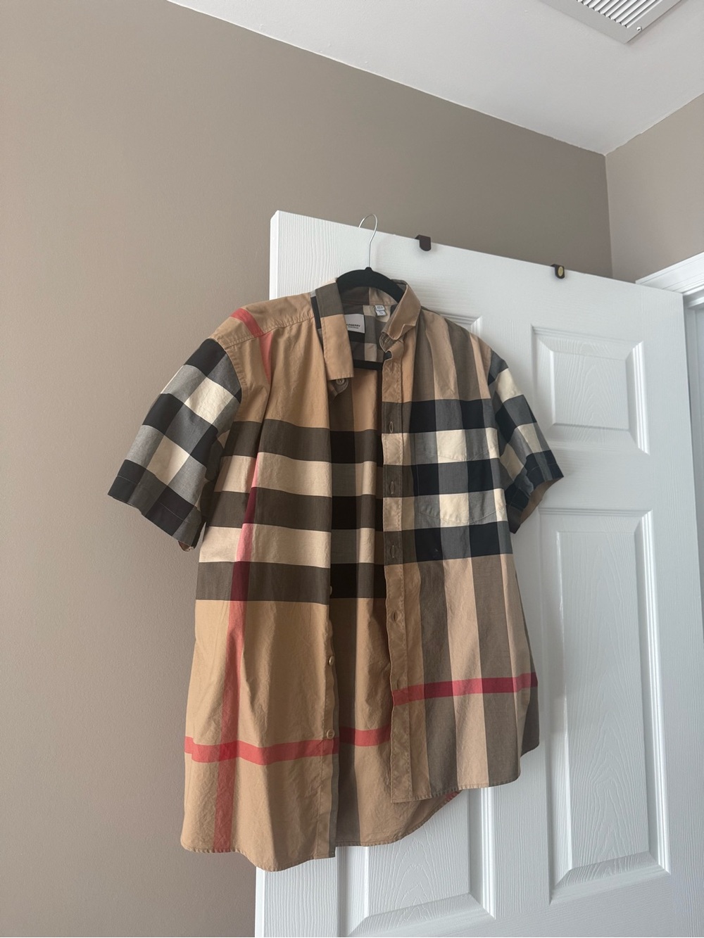 Burberry Tan Plaid Short-Sleeve Button Shirt with Red Stripes